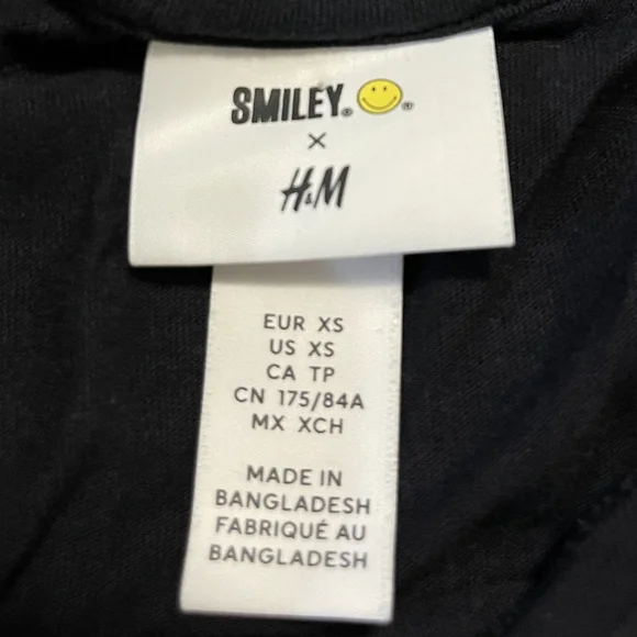 Smiley X H&M Cotton Black Long Sleeve Graphic Tee Size Xs - Picture 6 of 6